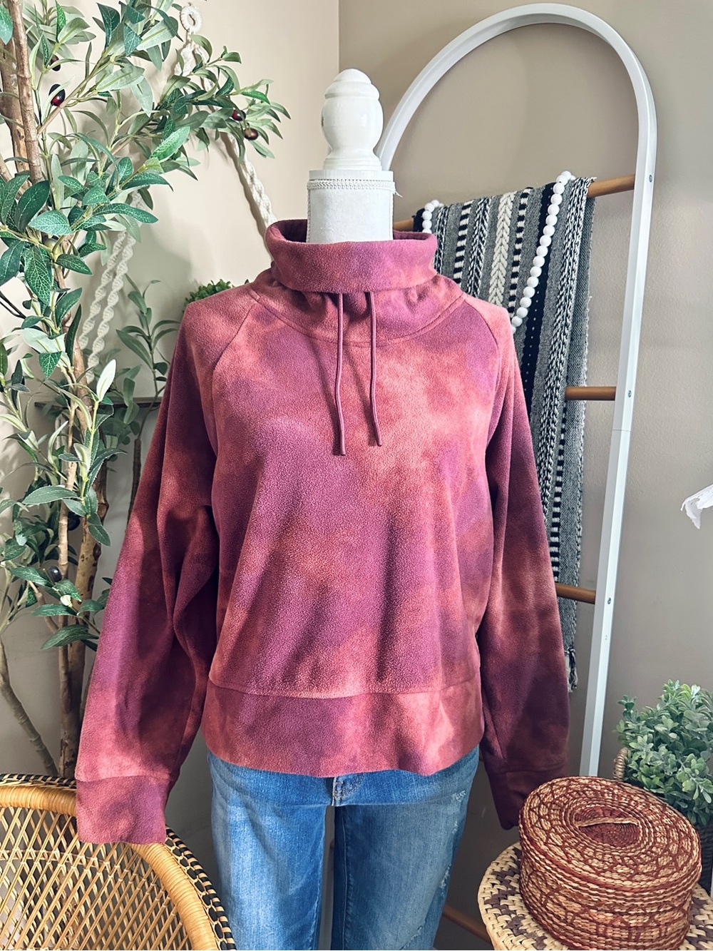 Old Navy Tie Dye Fleece Funnel Neck Pullover Sweatshirt Large